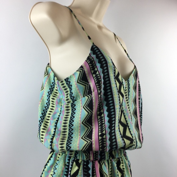 Cals Romper - Picture 2 of 6